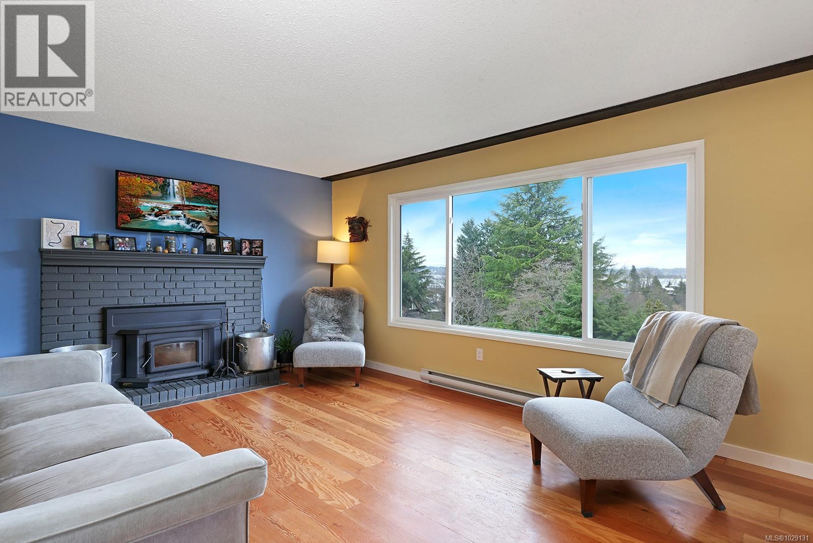 3800 Laurel Dr - 13