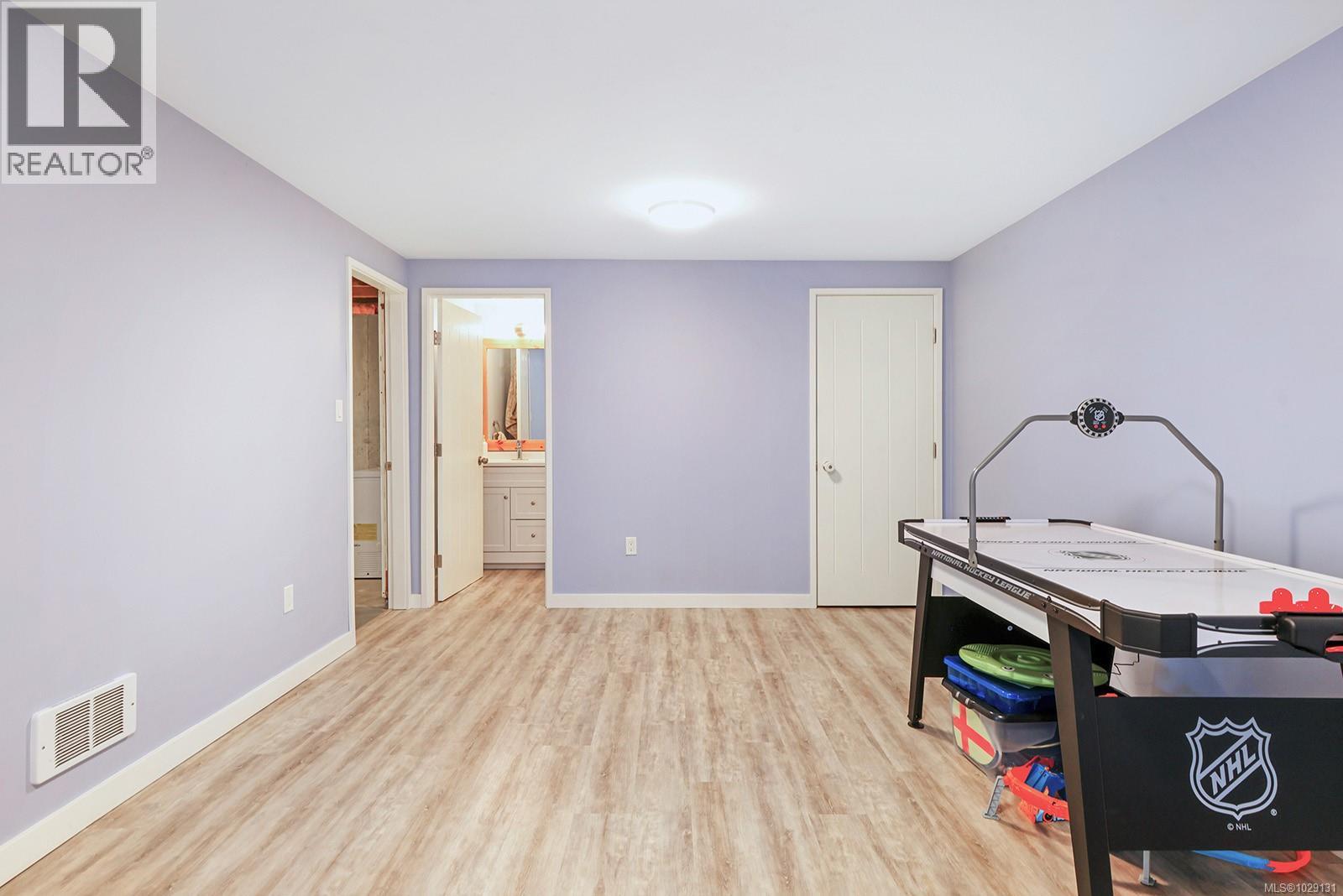 3800 Laurel Dr - 26
