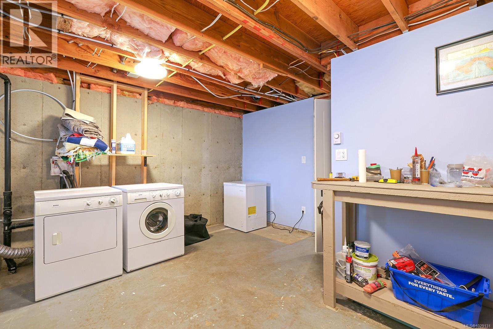 3800 Laurel Dr - 28