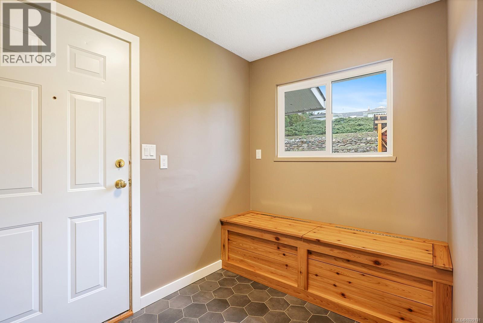 3800 Laurel Dr - 20