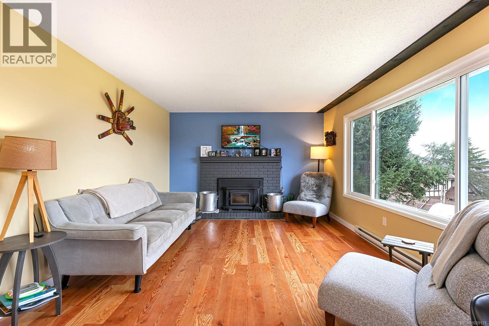 3800 Laurel Dr - 14