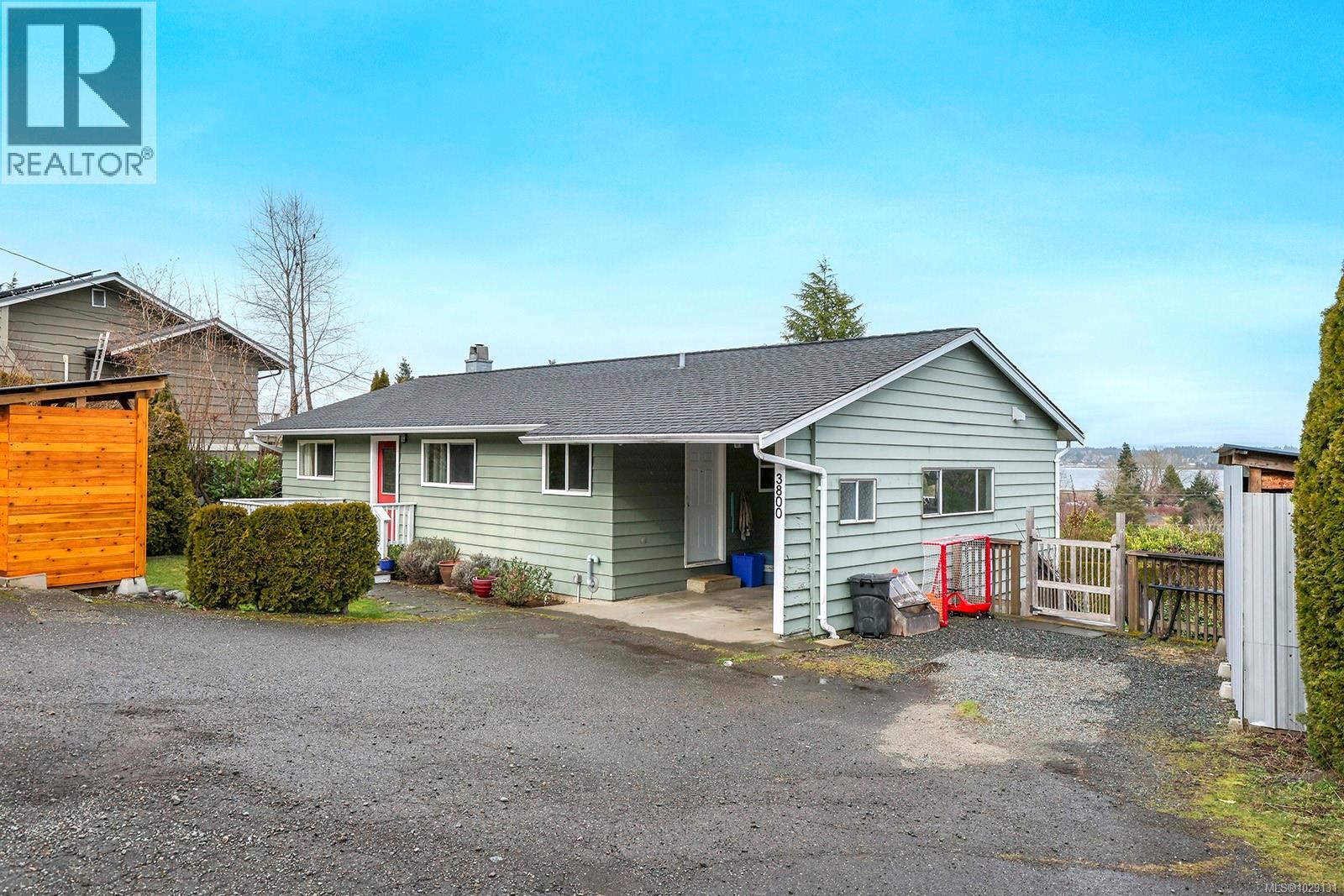 3800 Laurel Dr - 35