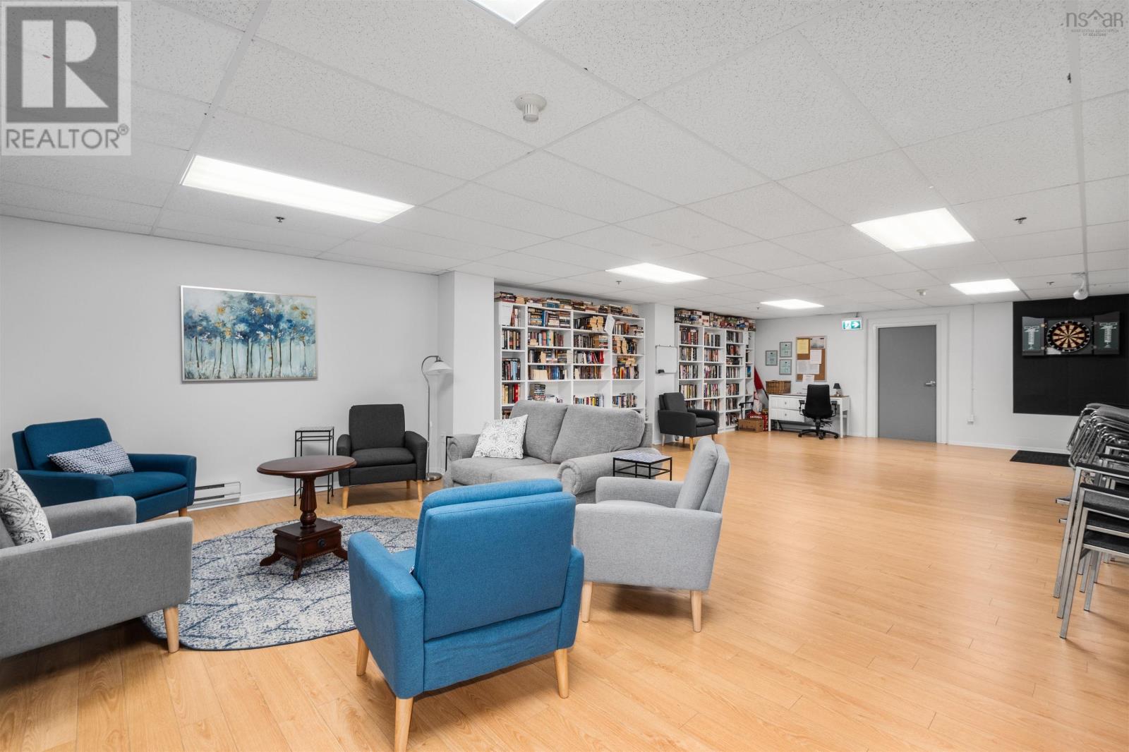 Property 27 of 31 of 312 30 Brookdale Crescent