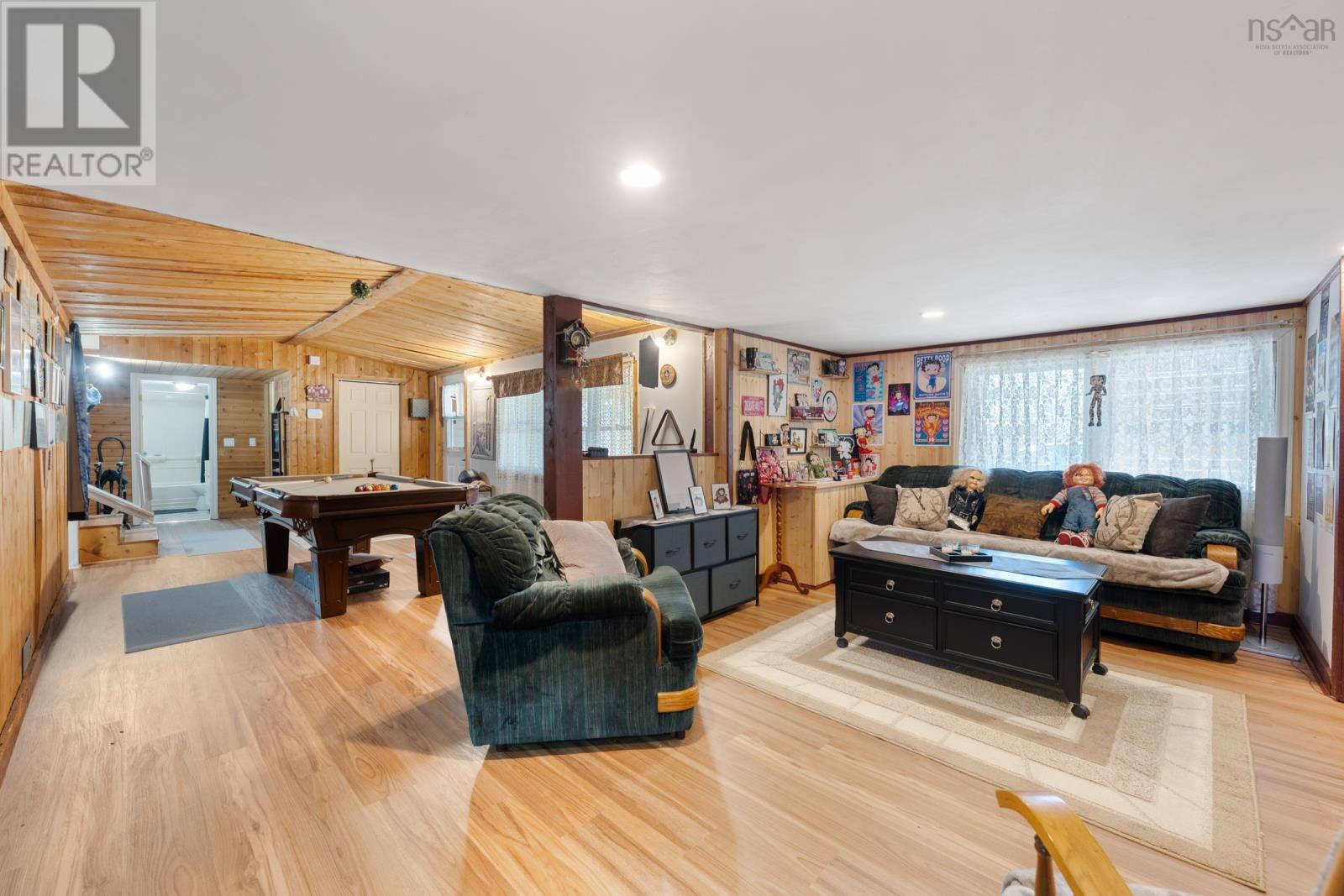 Property 37 of 48 of 663 Hampton Mountain Road