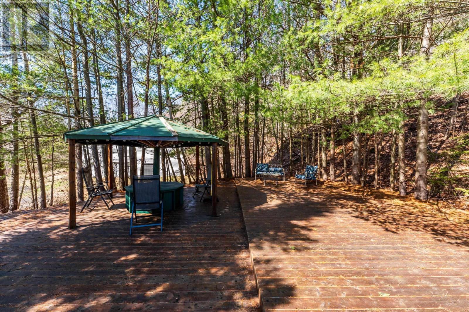 Property 44 of 48 of 663 Hampton Mountain Road