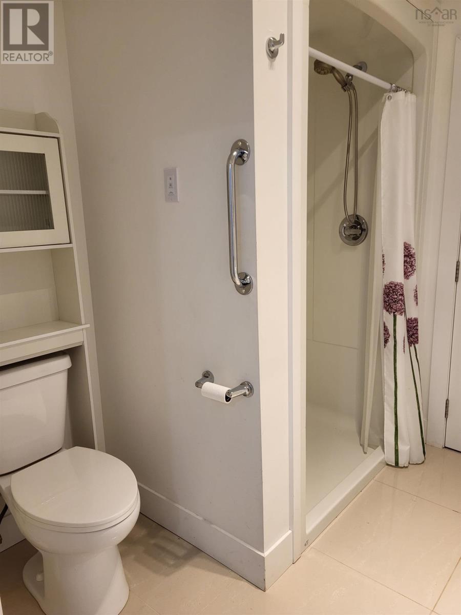 Property 11 of 13 of 211 151 Ritchie Street