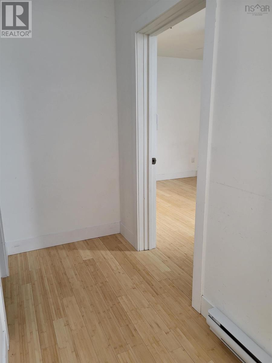 Property 6 of 13 of 211 151 Ritchie Street