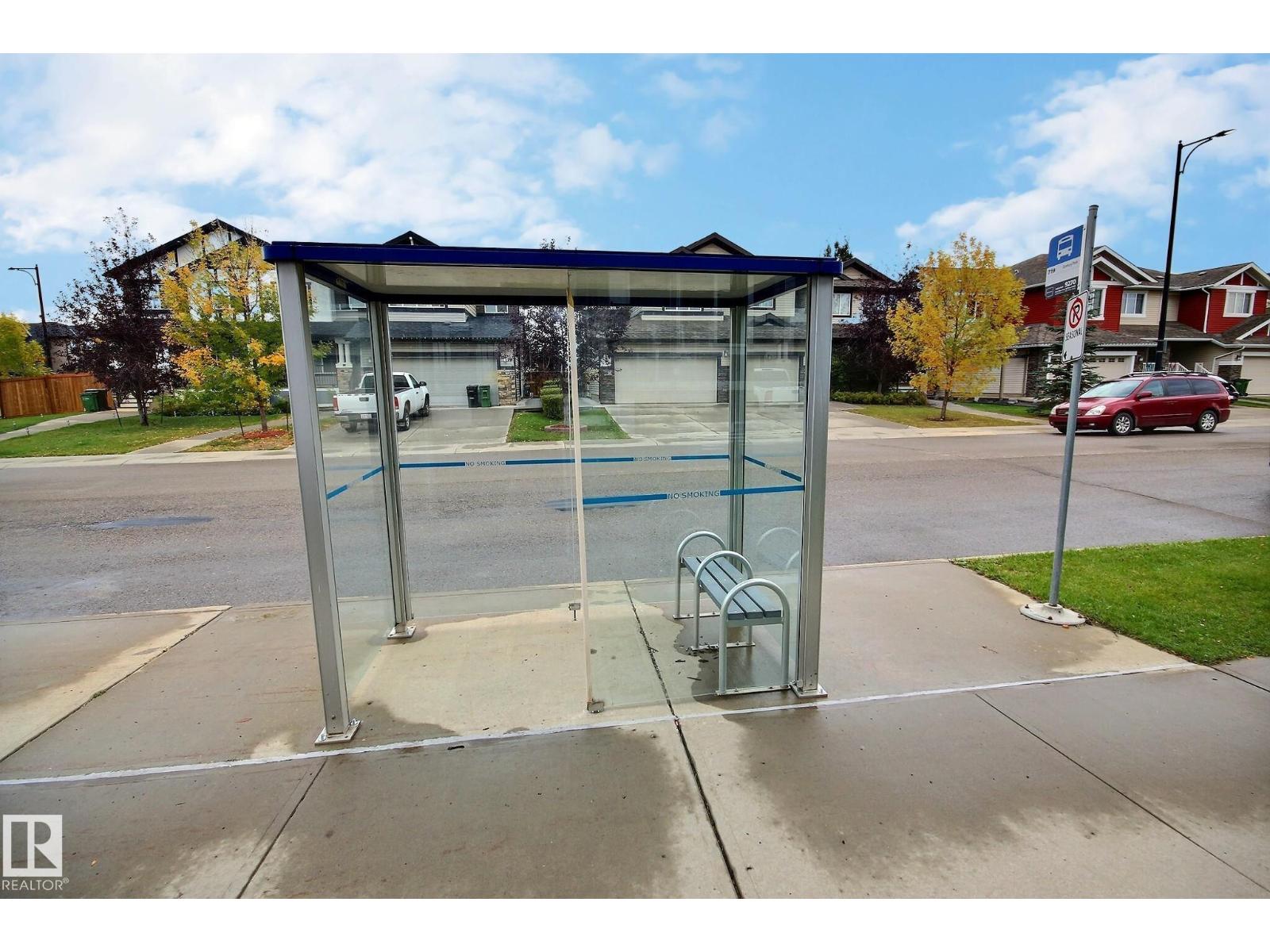 565 CHAPPELLE DR SW, Edmonton