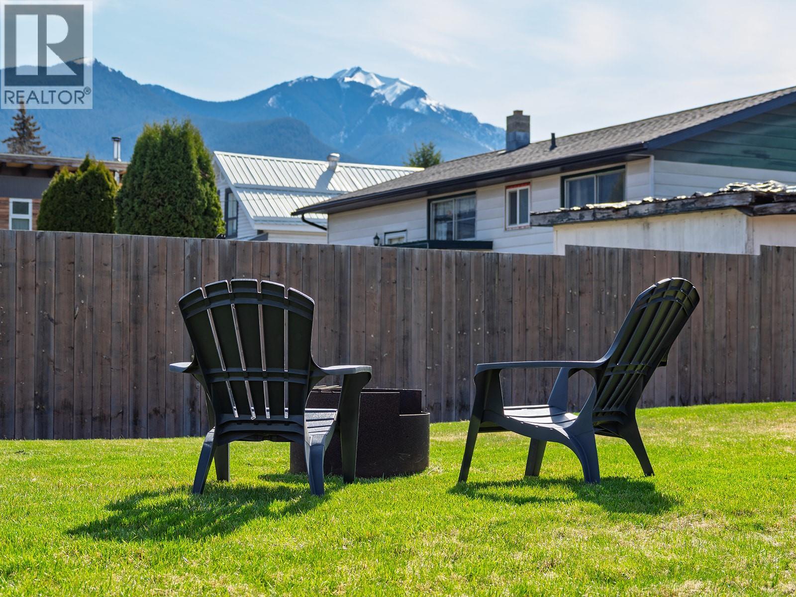 805 13TH Street - 26