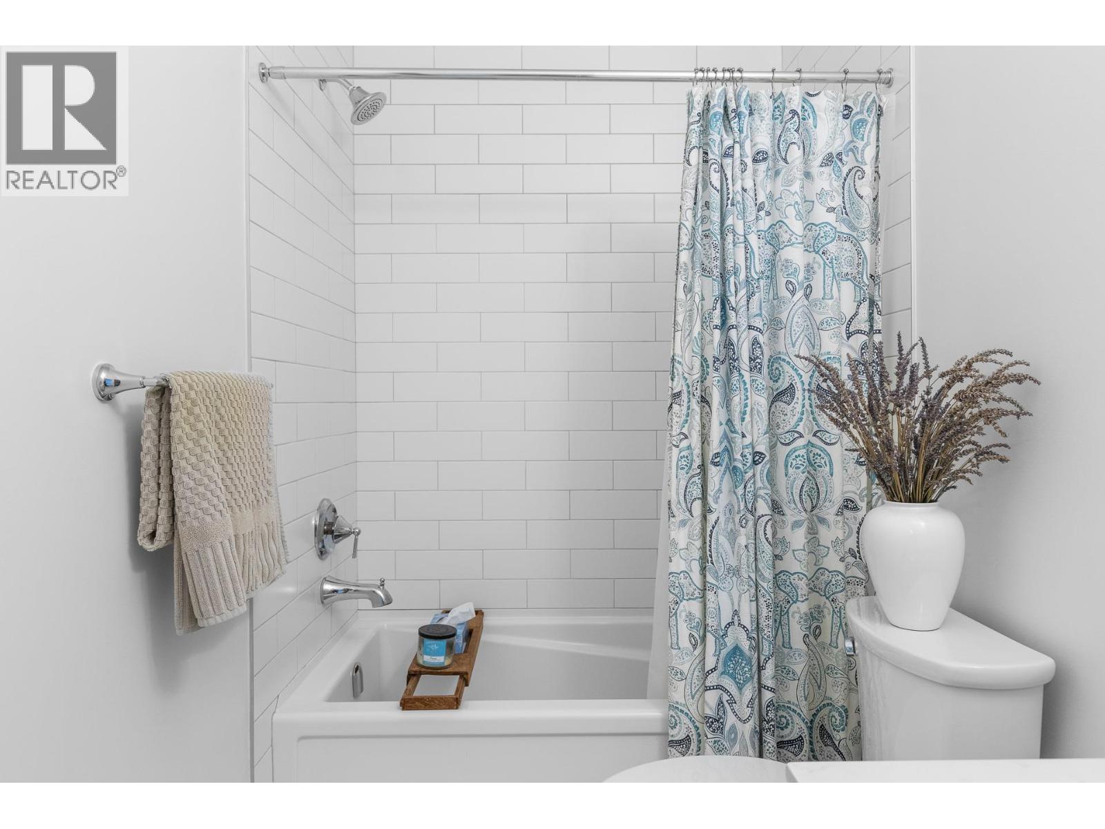 106 555 Buckland Avenue, Kelowna