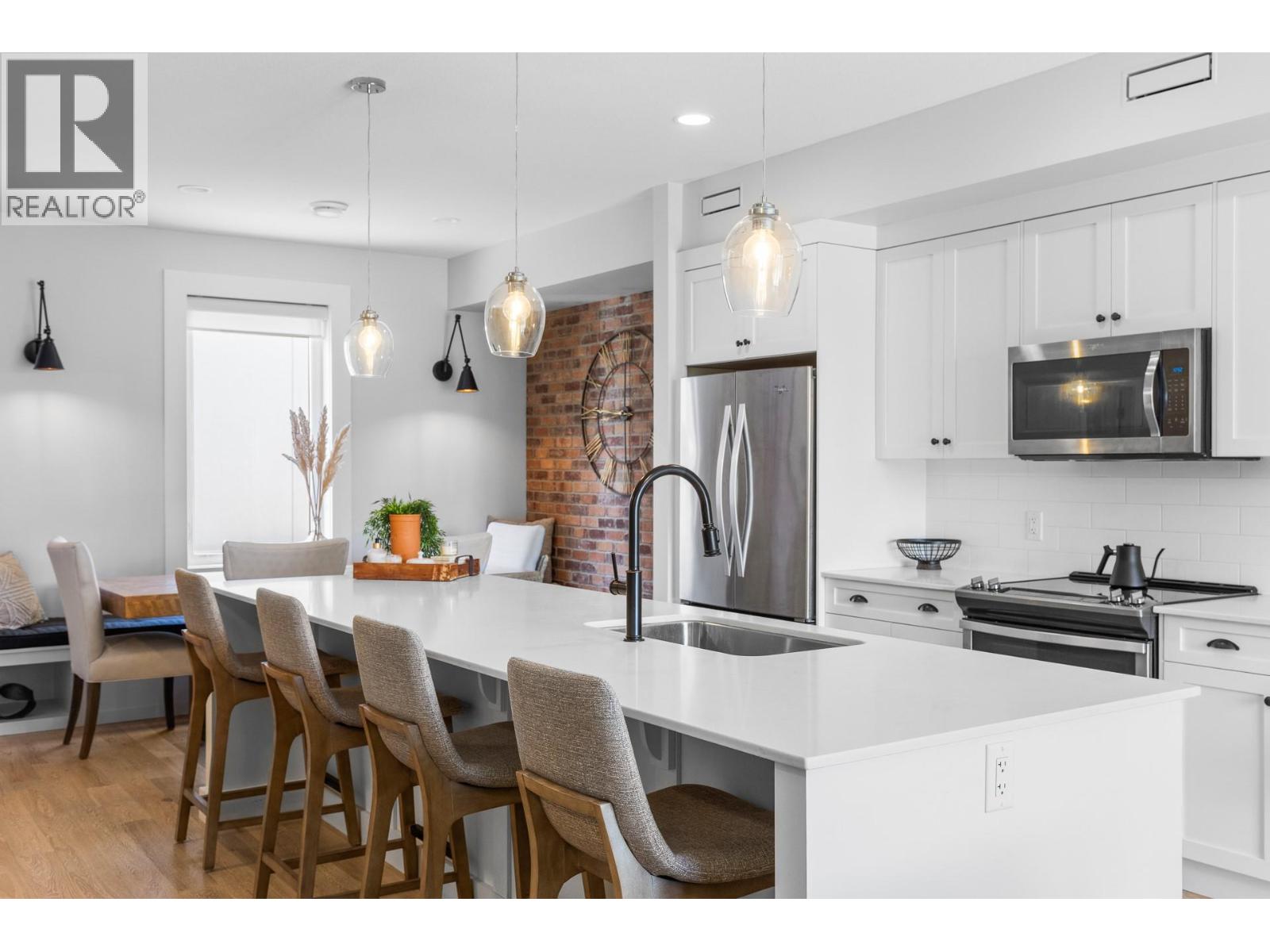 106 555 Buckland Avenue, Kelowna