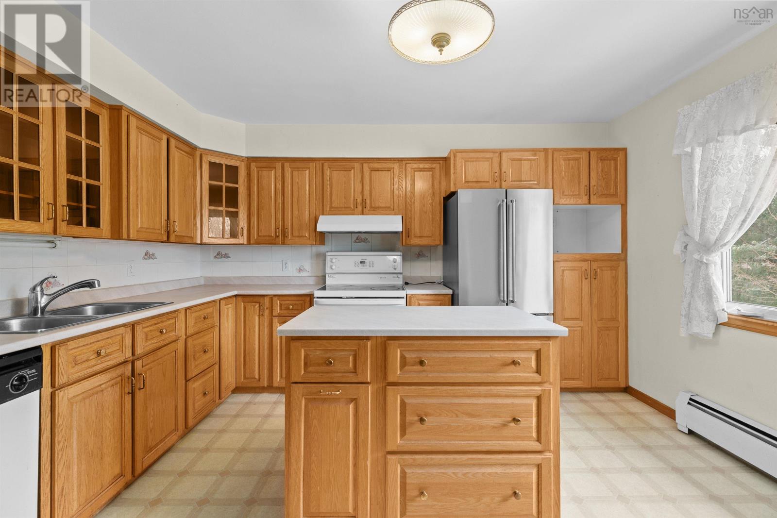 Property 20 of 47 of 131 Brook Street