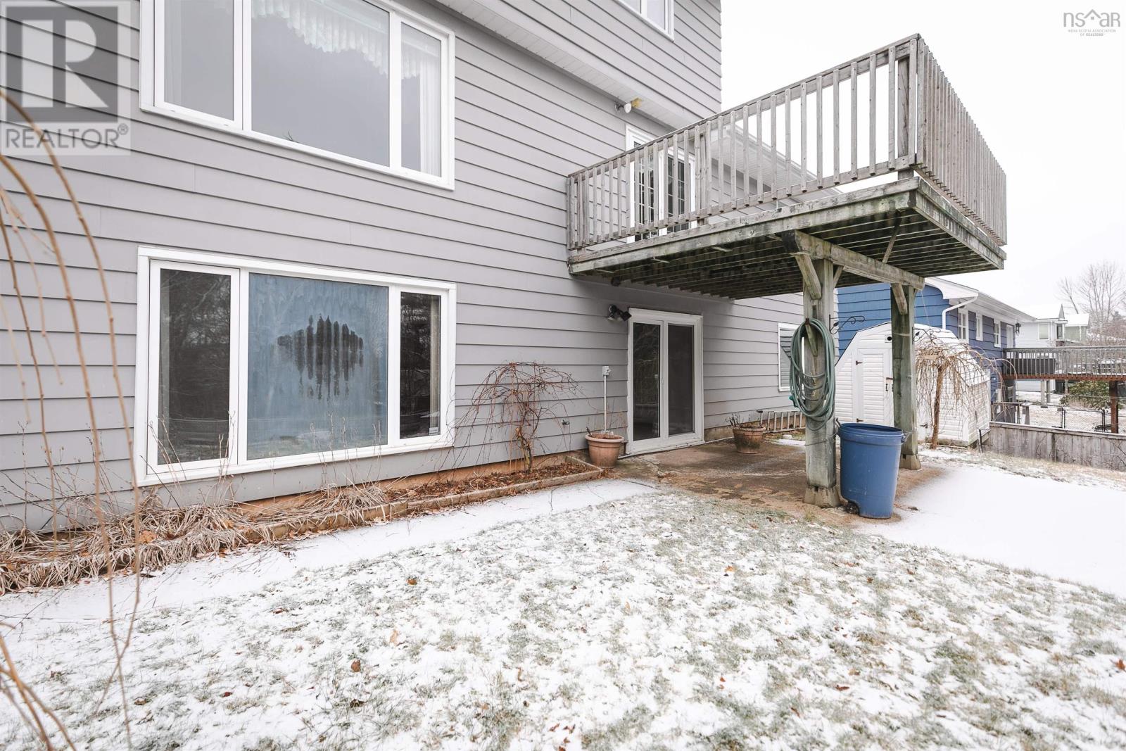 Property 42 of 47 of 131 Brook Street