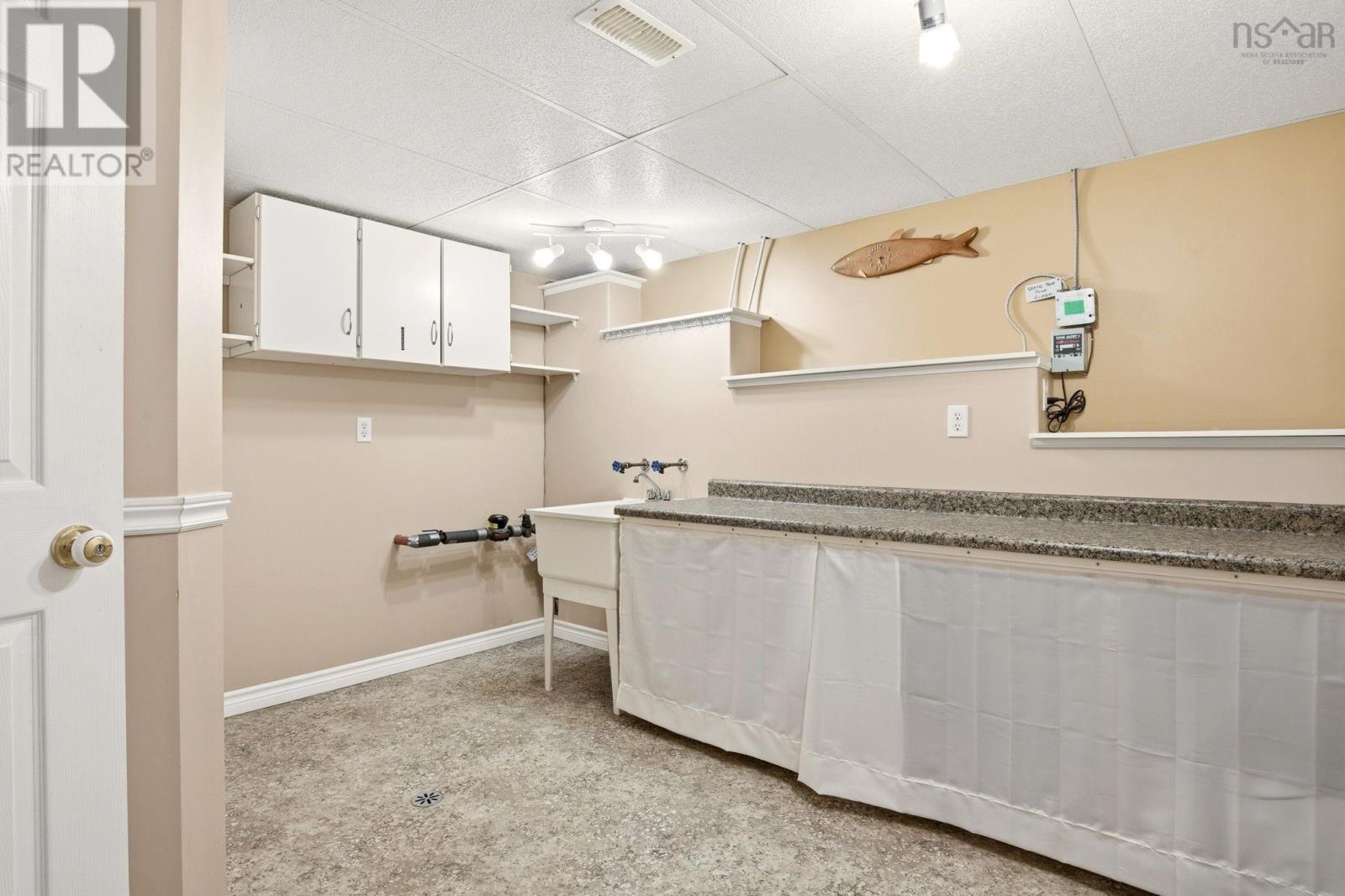 Property 26 of 44 of 6 Cumberland Way