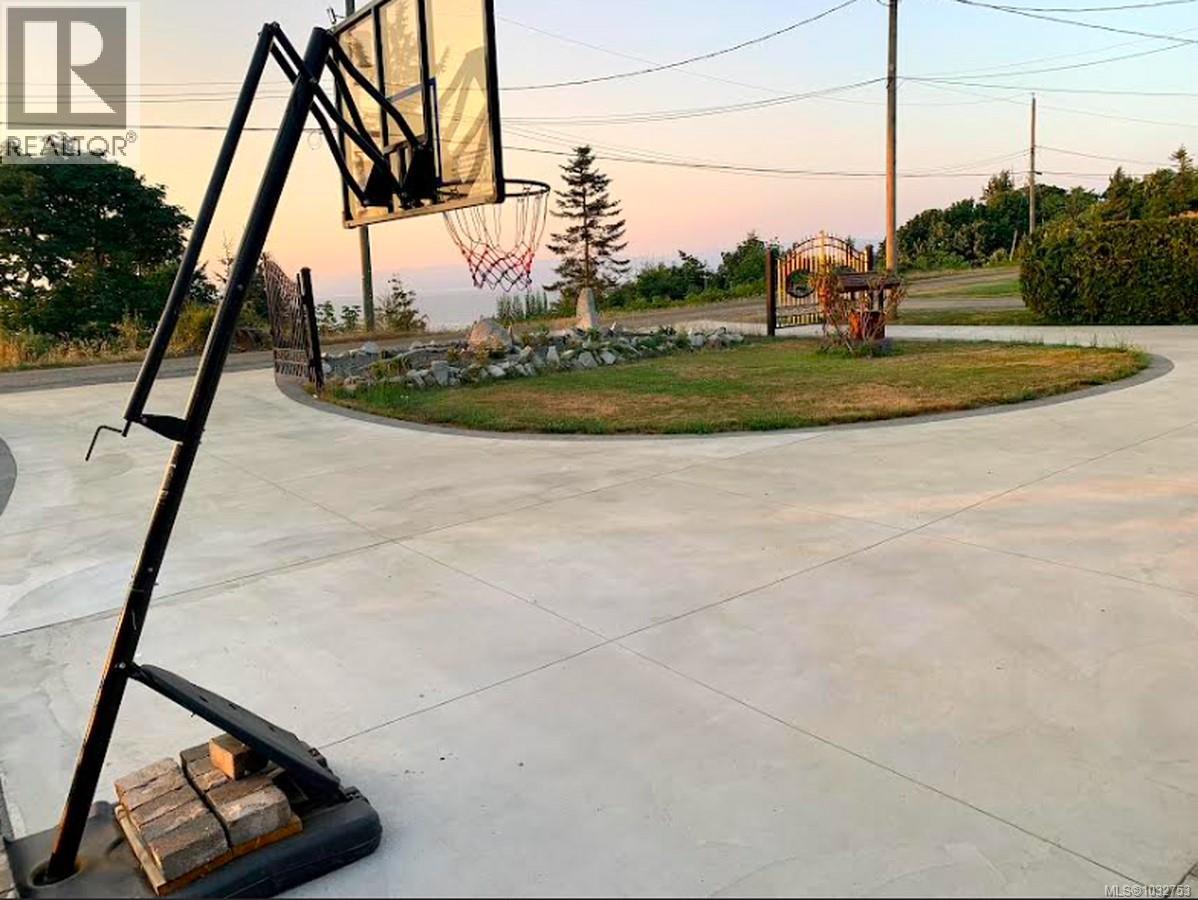 321 Wireless Rd - 32