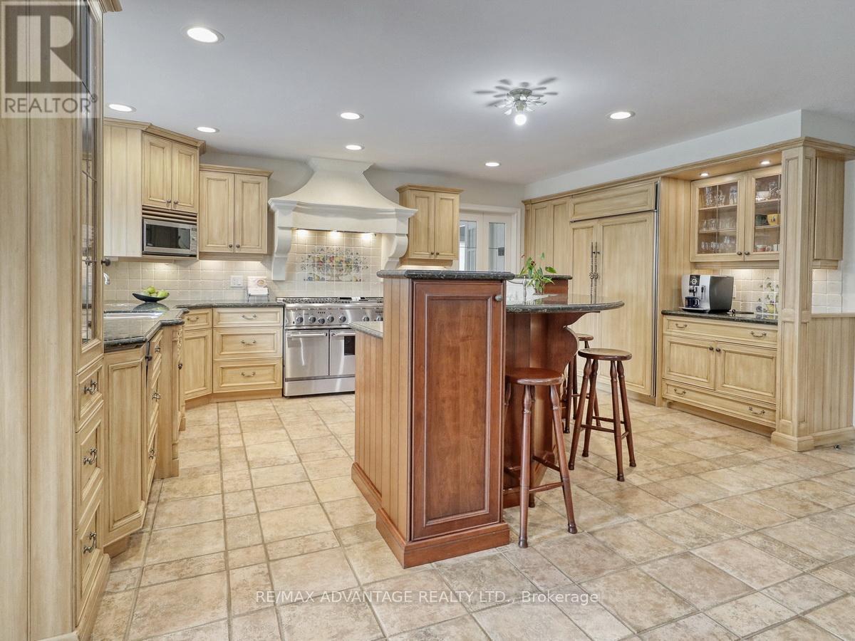 110 WHITEACRES DRIVE - 11