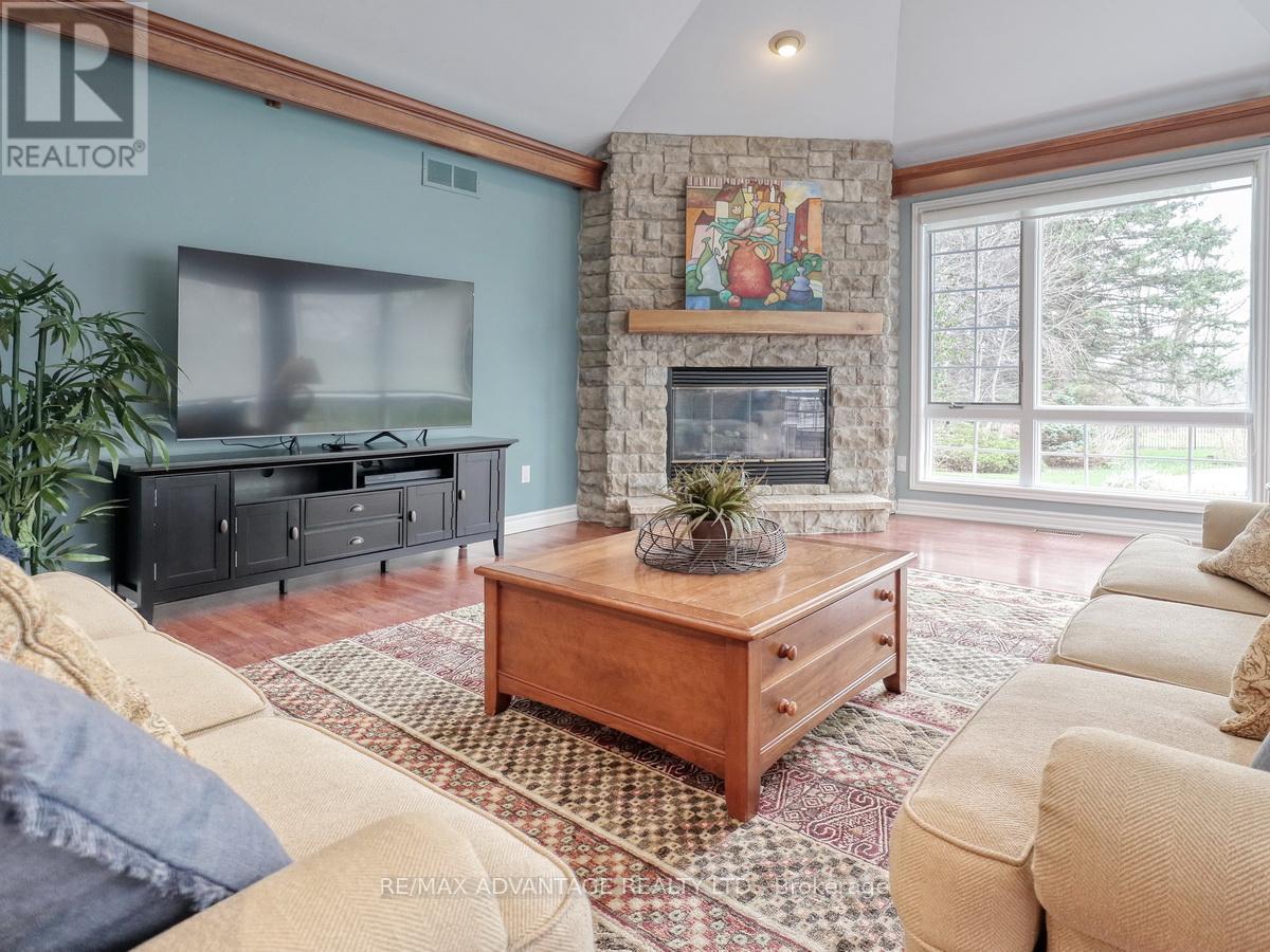 110 WHITEACRES DRIVE - 17