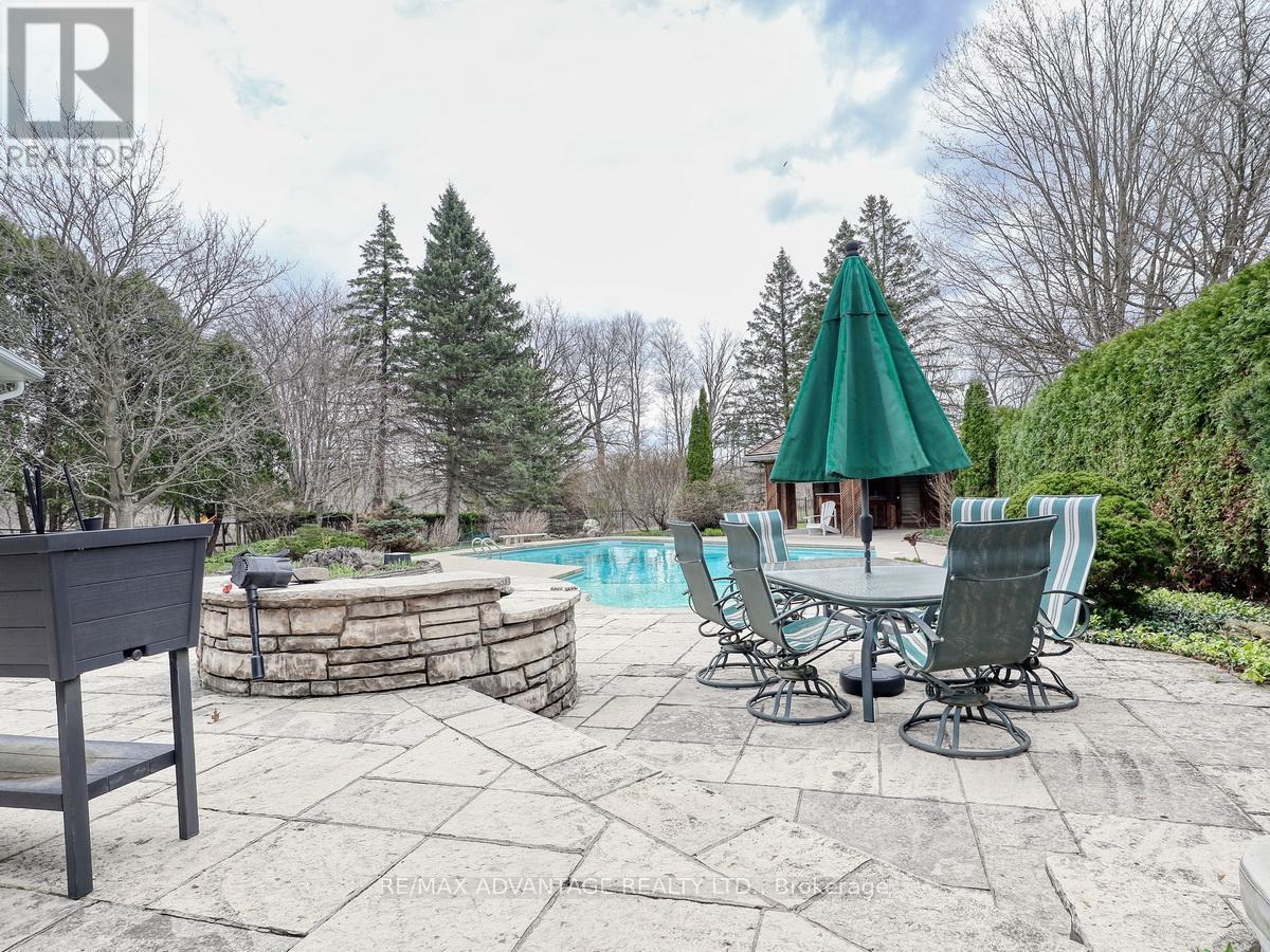 110 WHITEACRES DRIVE - 2