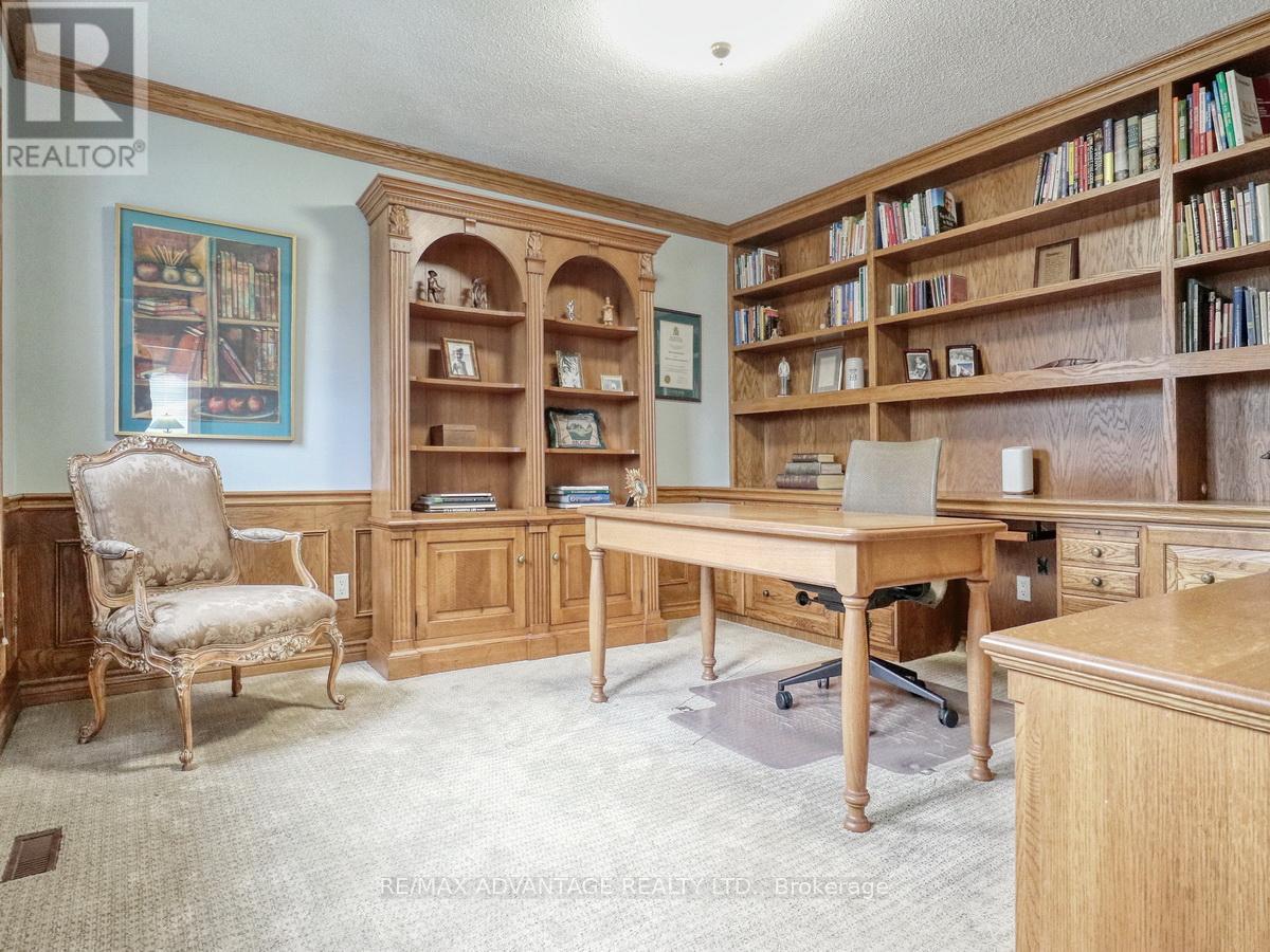110 WHITEACRES DRIVE - 22