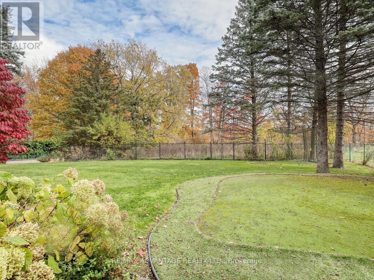 110 WHITEACRES DRIVE - 3
