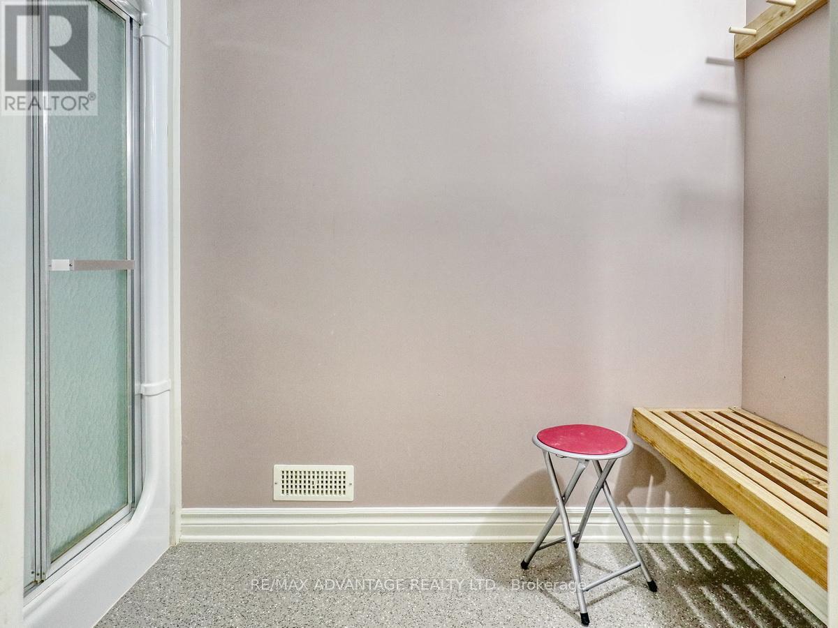 110 WHITEACRES DRIVE Property Photo