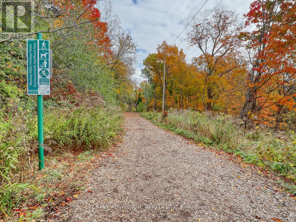 110 WHITEACRES DRIVE - 6