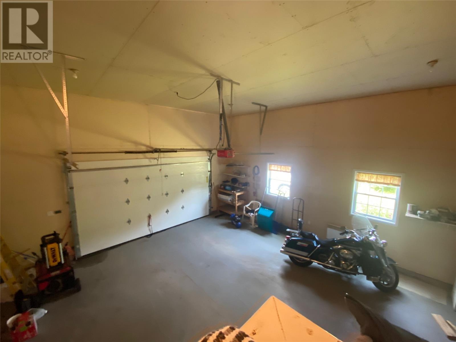 533 Main Road - 28