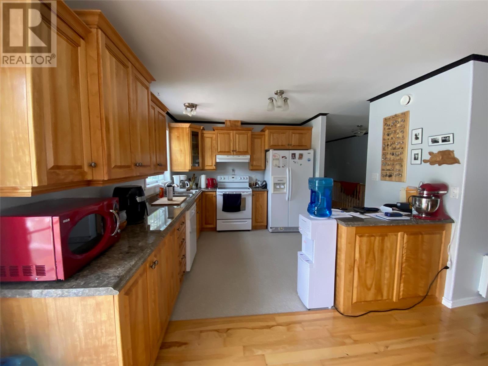 533 Main Road - 5