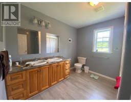 533 Main Road thumbnail 18