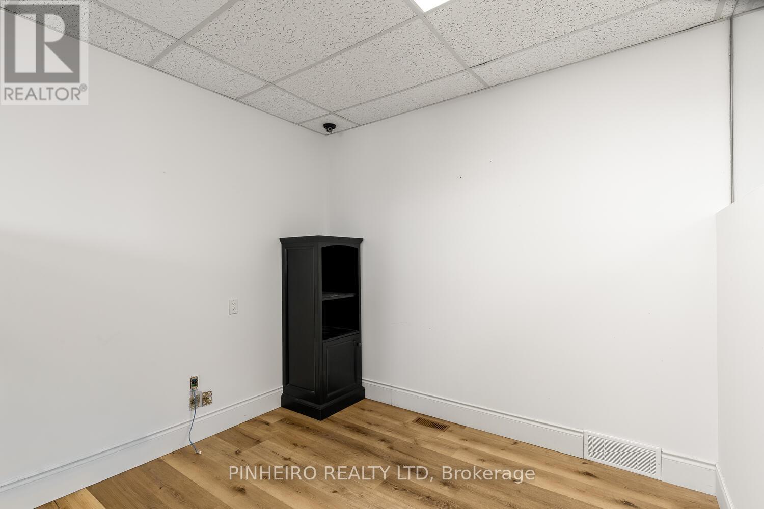 A - 696 HAMILTON STREET Property Photo