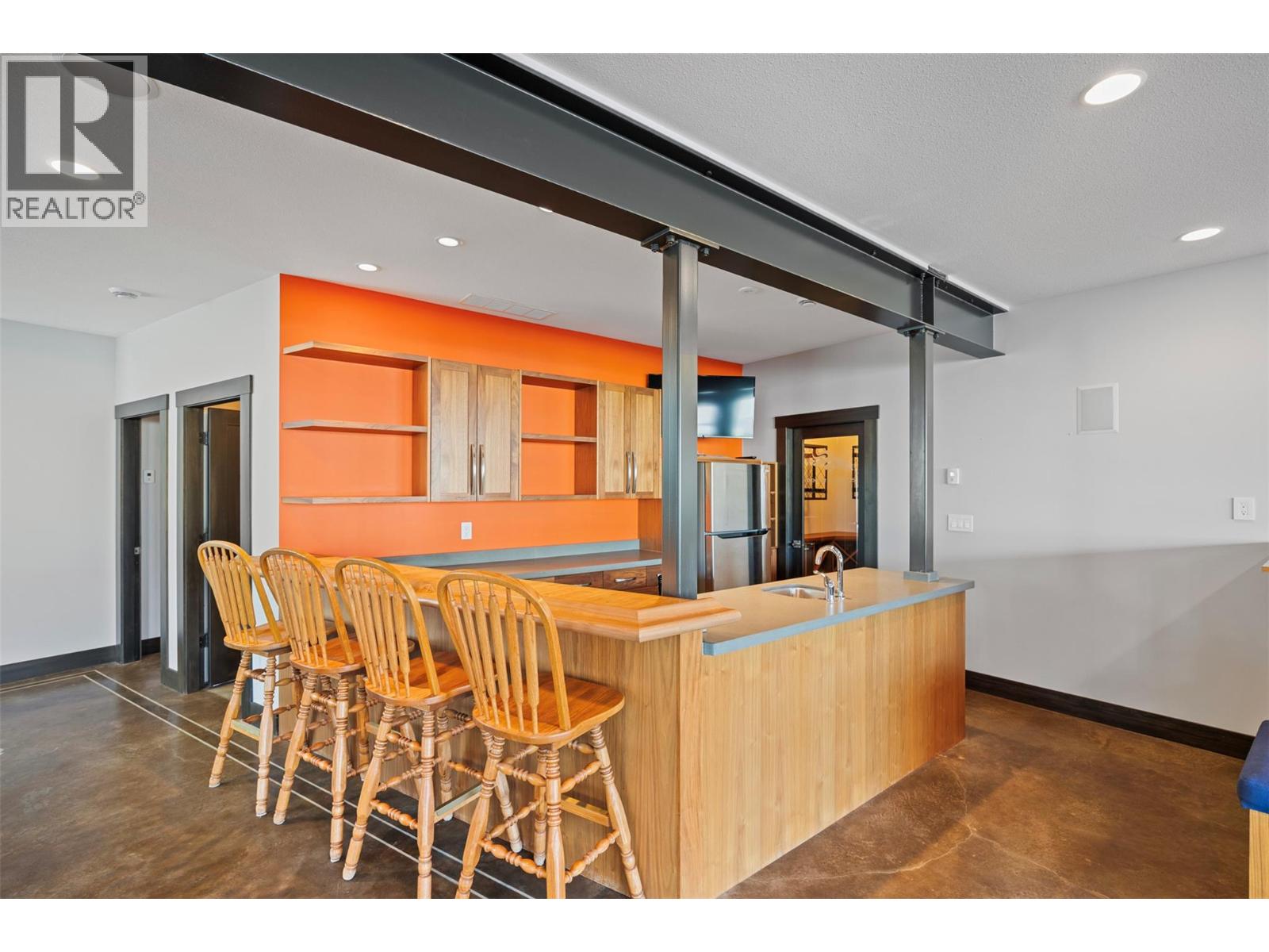 265 Holloway Drive - 66