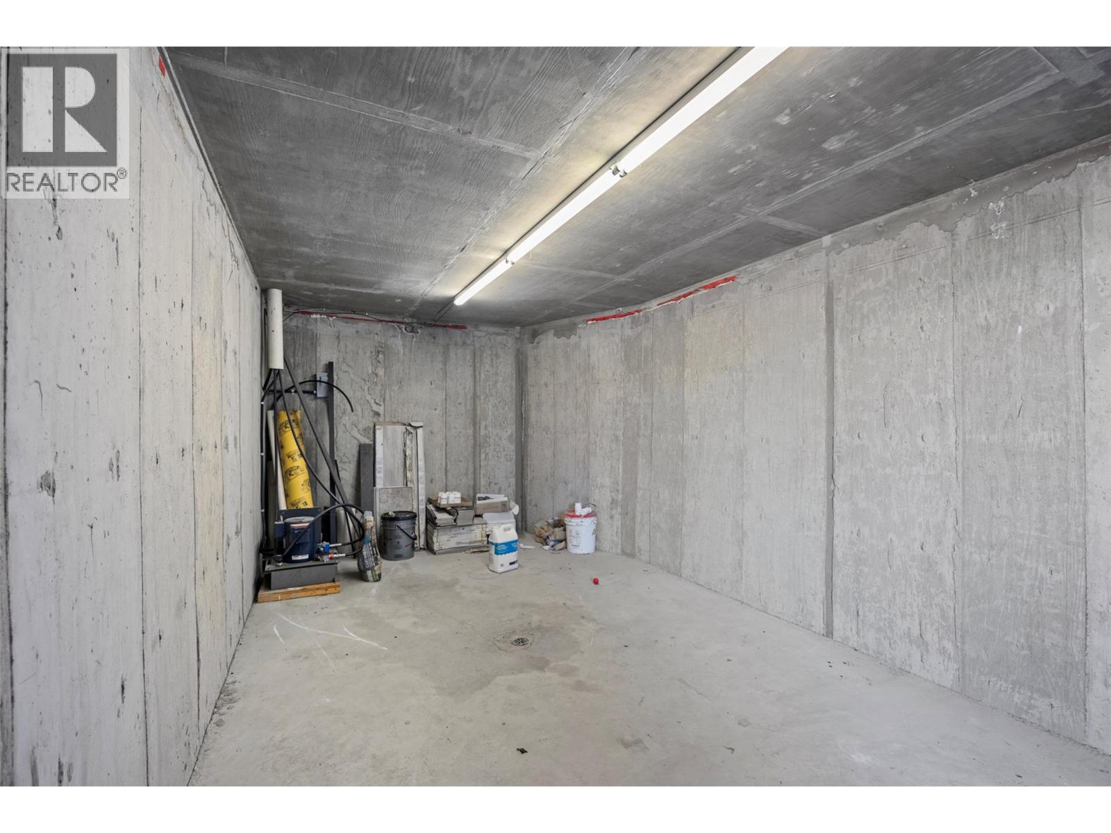 265 Holloway Drive - 78