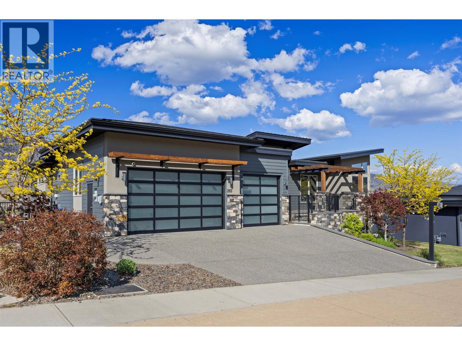 265 Holloway Drive - 85