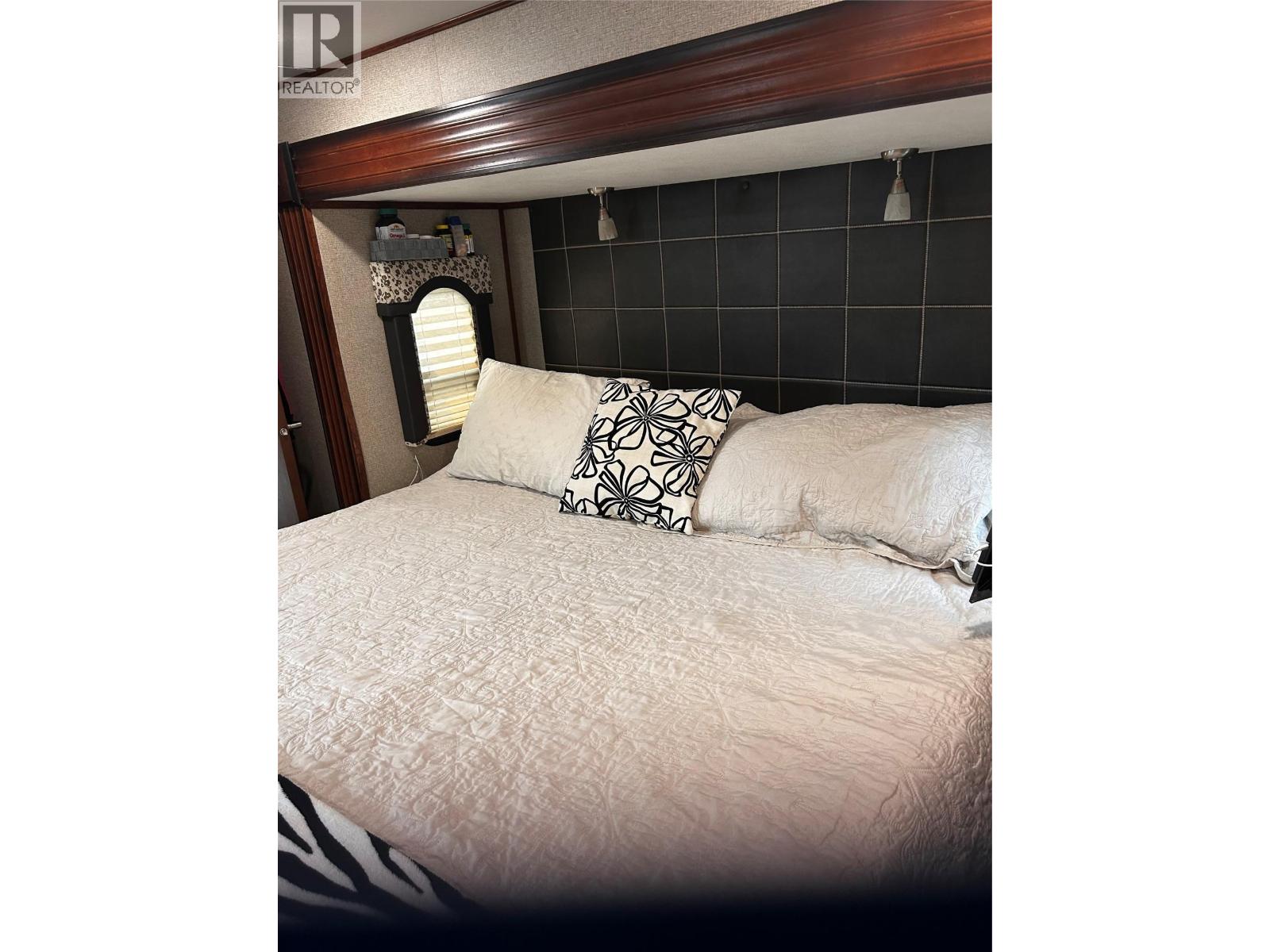  3303 Mabel Lake Road, Enderby