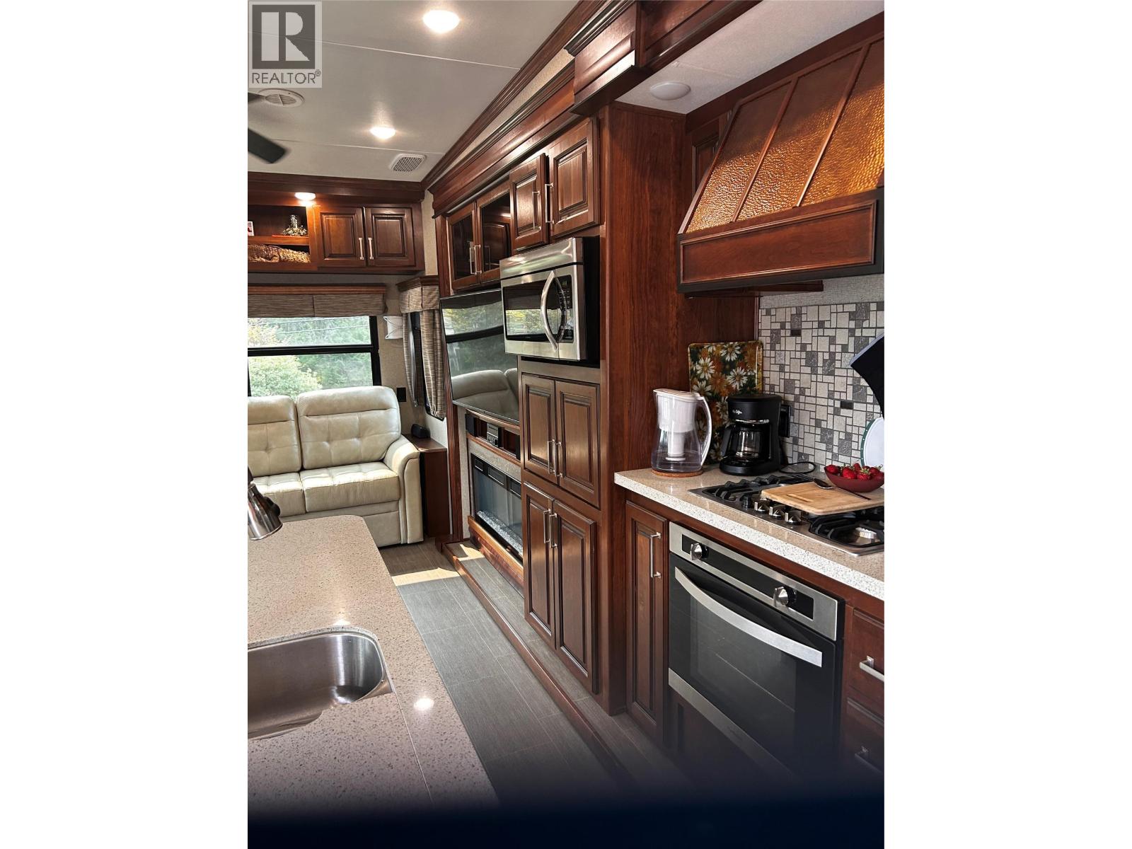  3303 Mabel Lake Road, Enderby