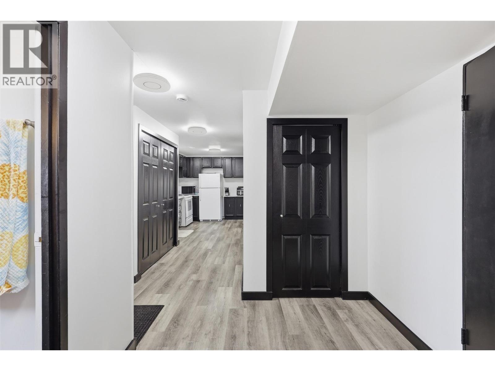 2165 Ponderosa Avenue - 35