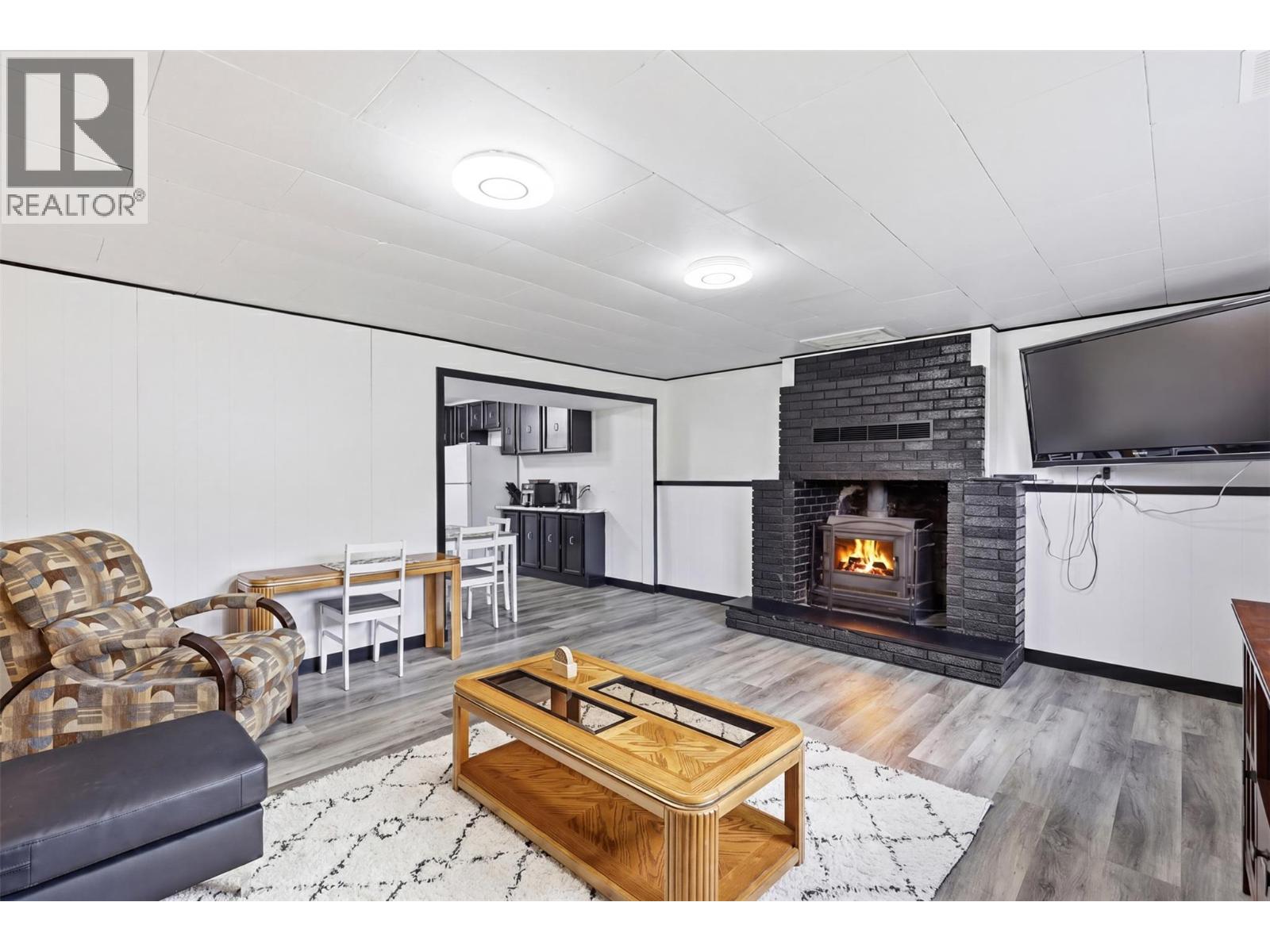 2165 Ponderosa Avenue - 38