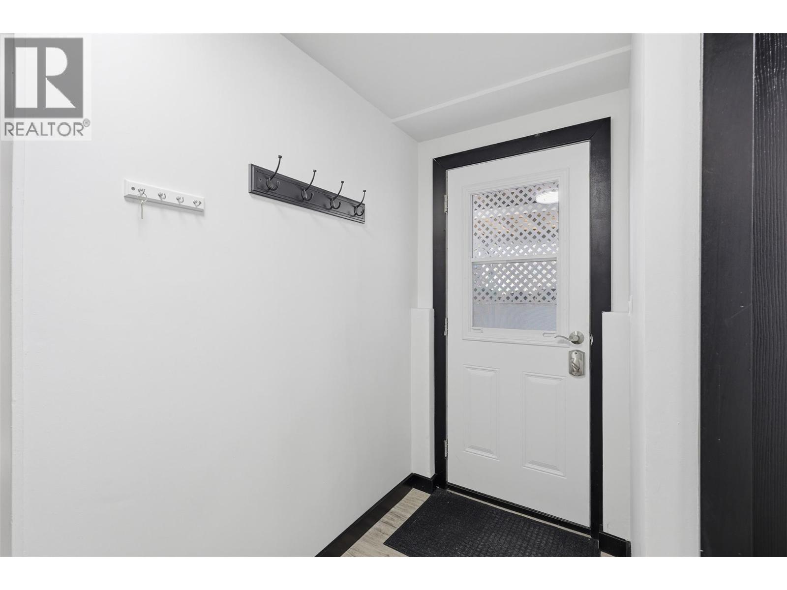 2165 Ponderosa Avenue - 48