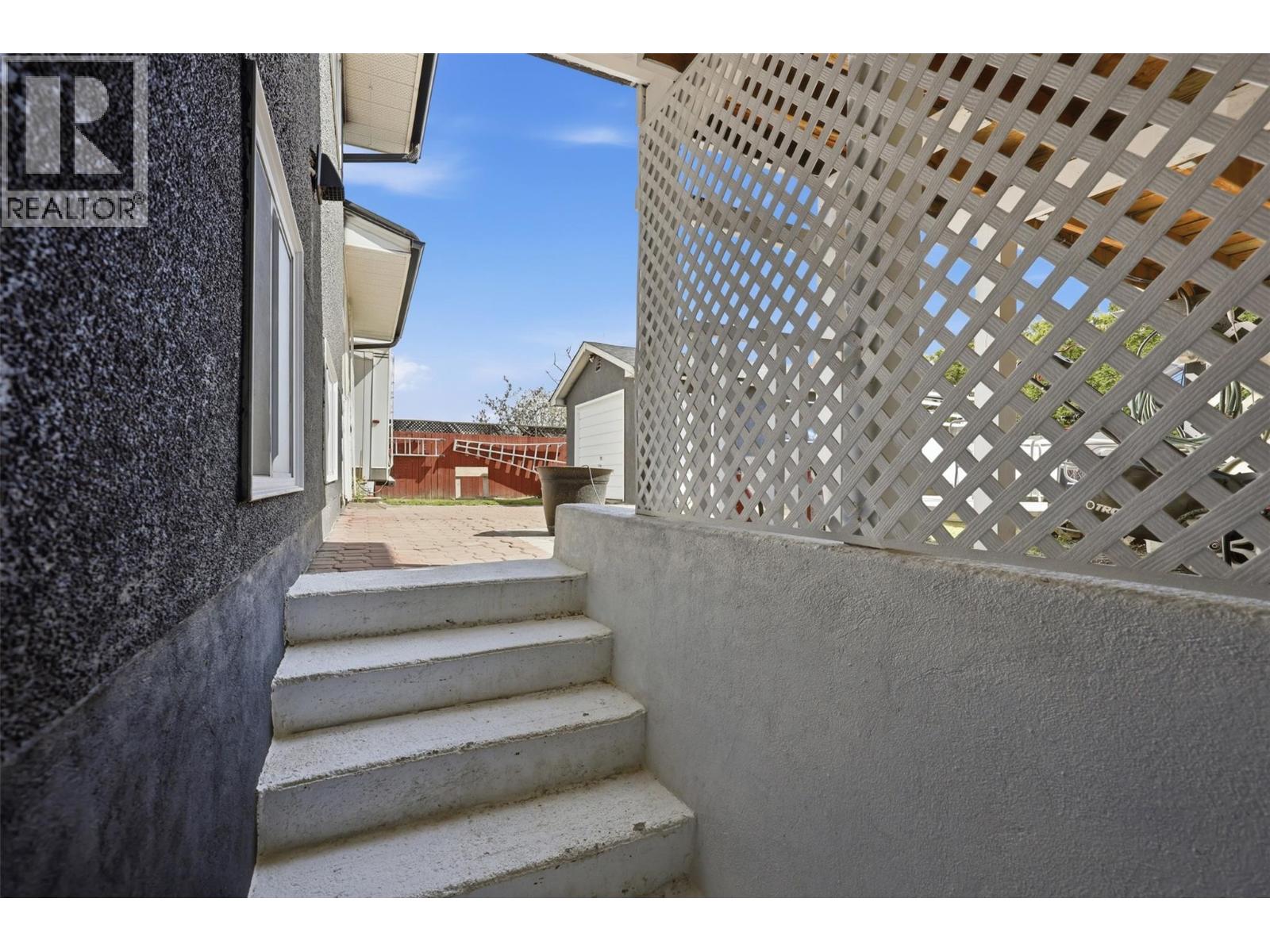 2165 Ponderosa Avenue - 49