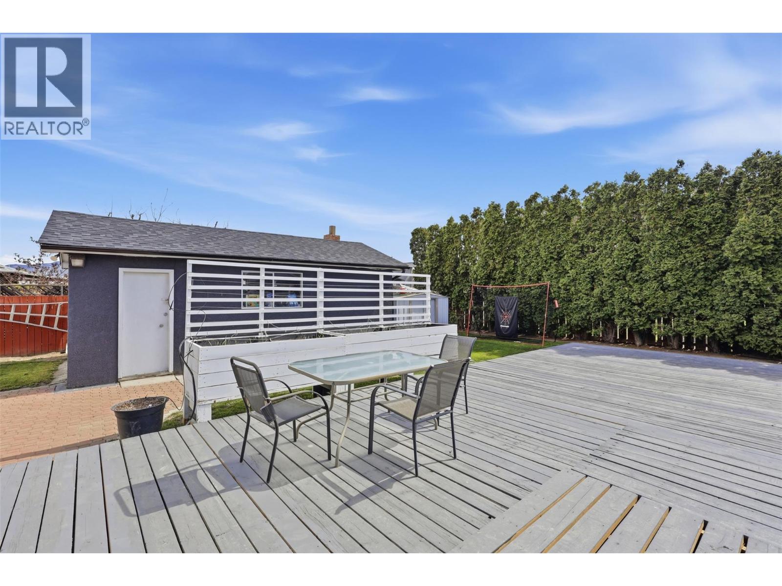 2165 Ponderosa Avenue - 60