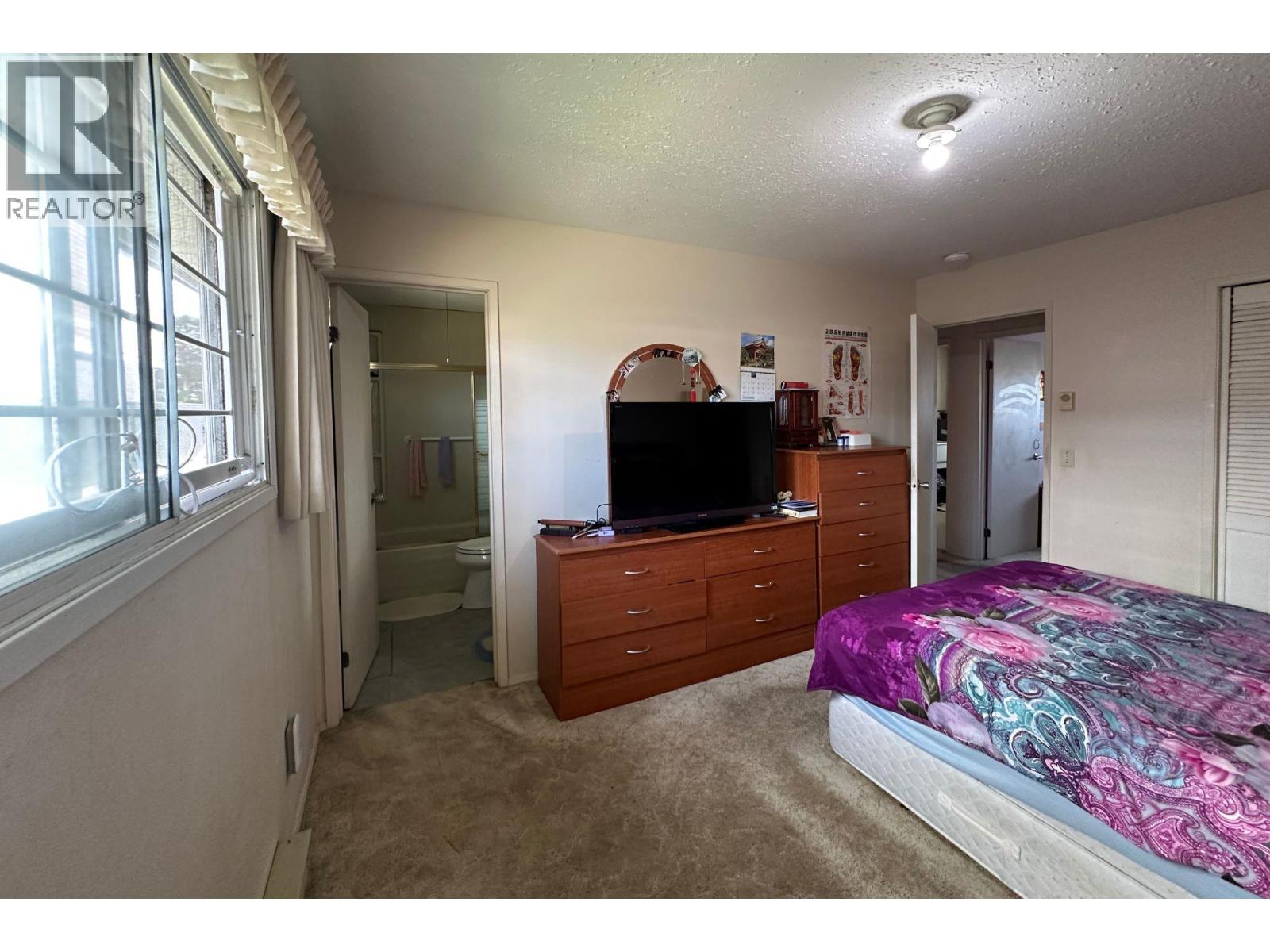  1456 Springfield Road, Kelowna