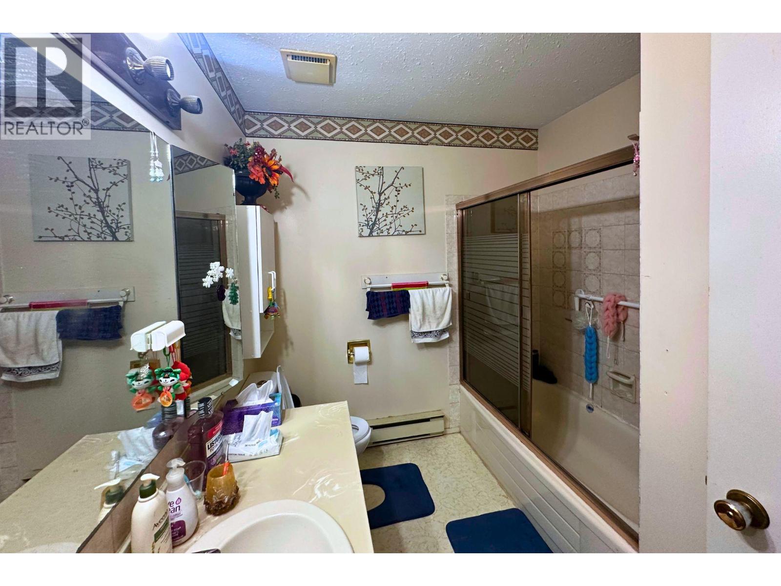  1456 Springfield Road, Kelowna