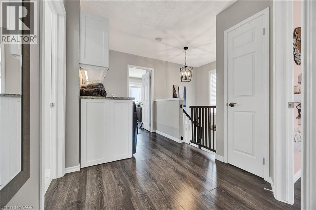 75 PEGLAR Crescent, Fergus, Ontario, N1M3T4 — Photo 15
