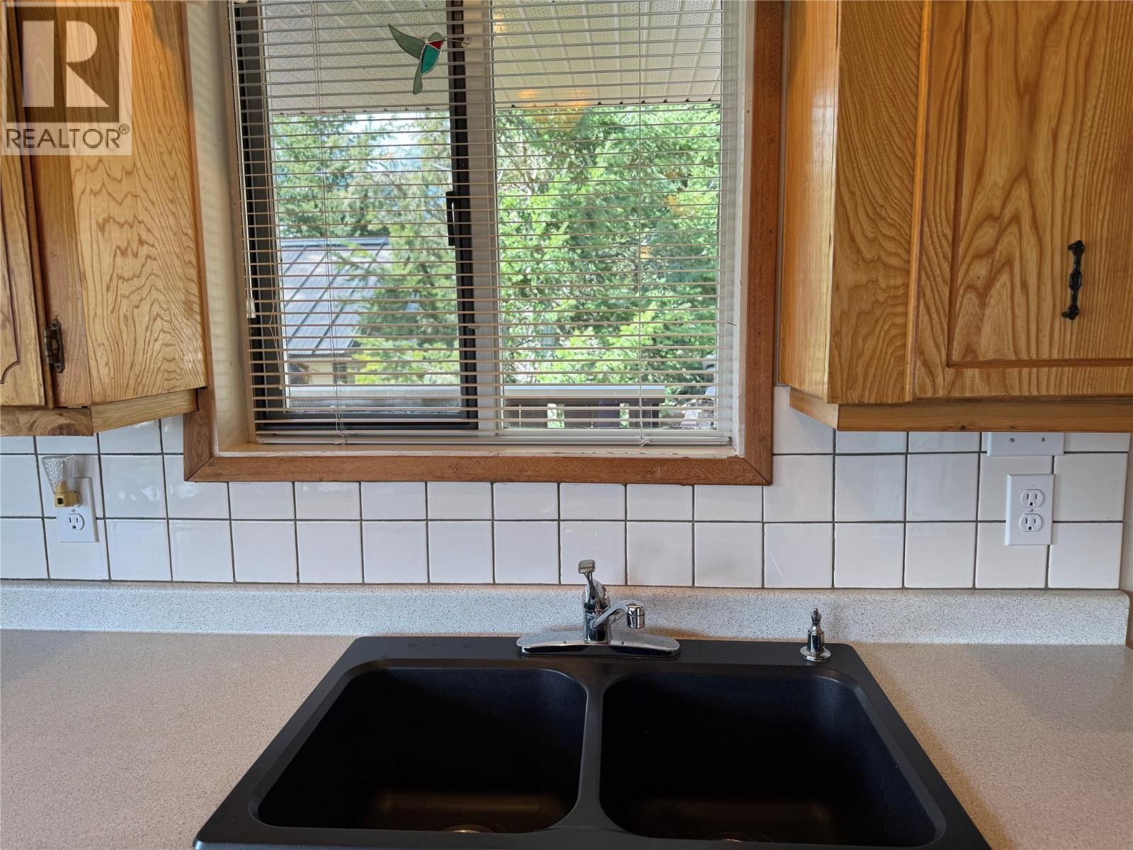 5008 Lauder Road - 9