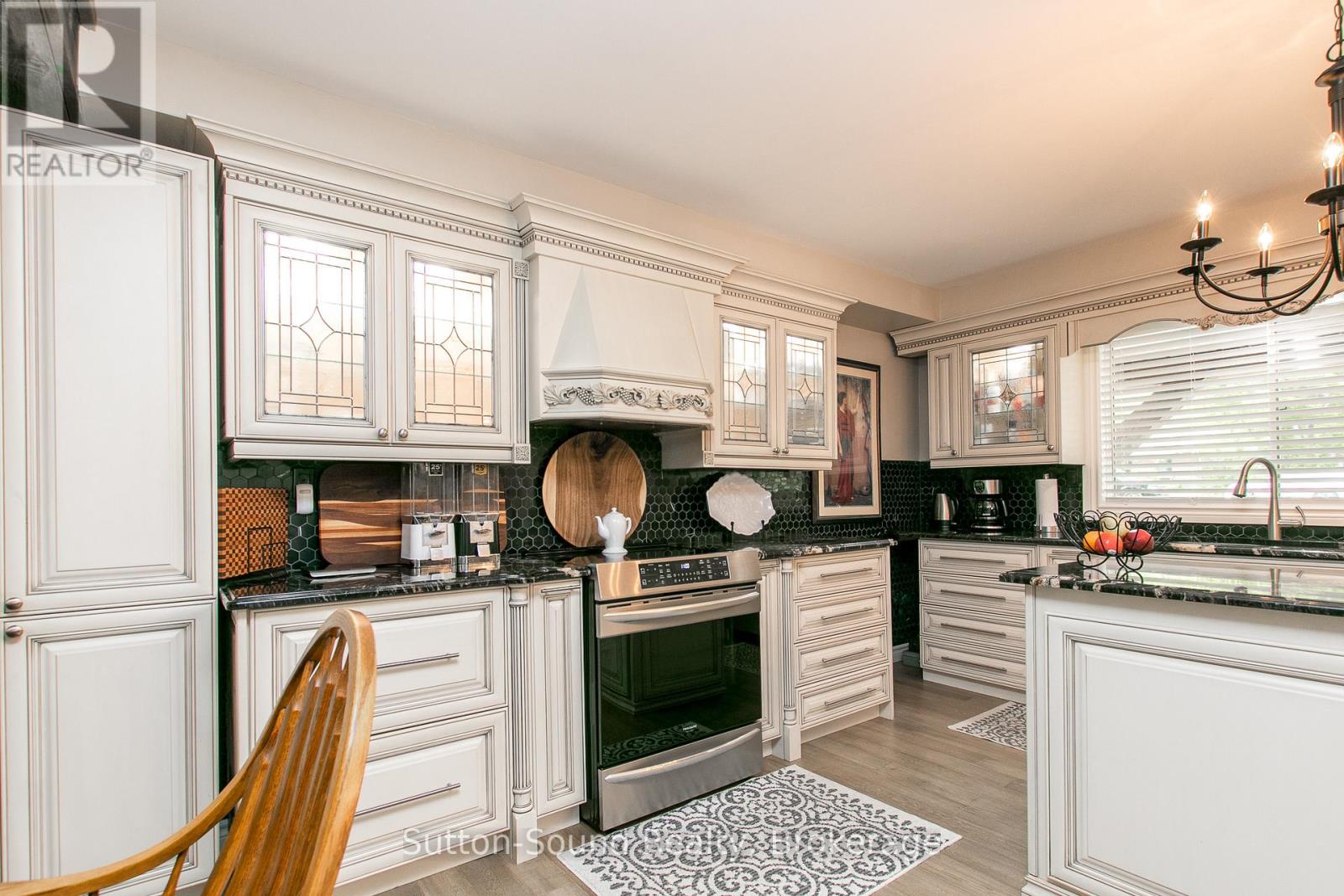 7 SANDY PINES TRAIL - 20