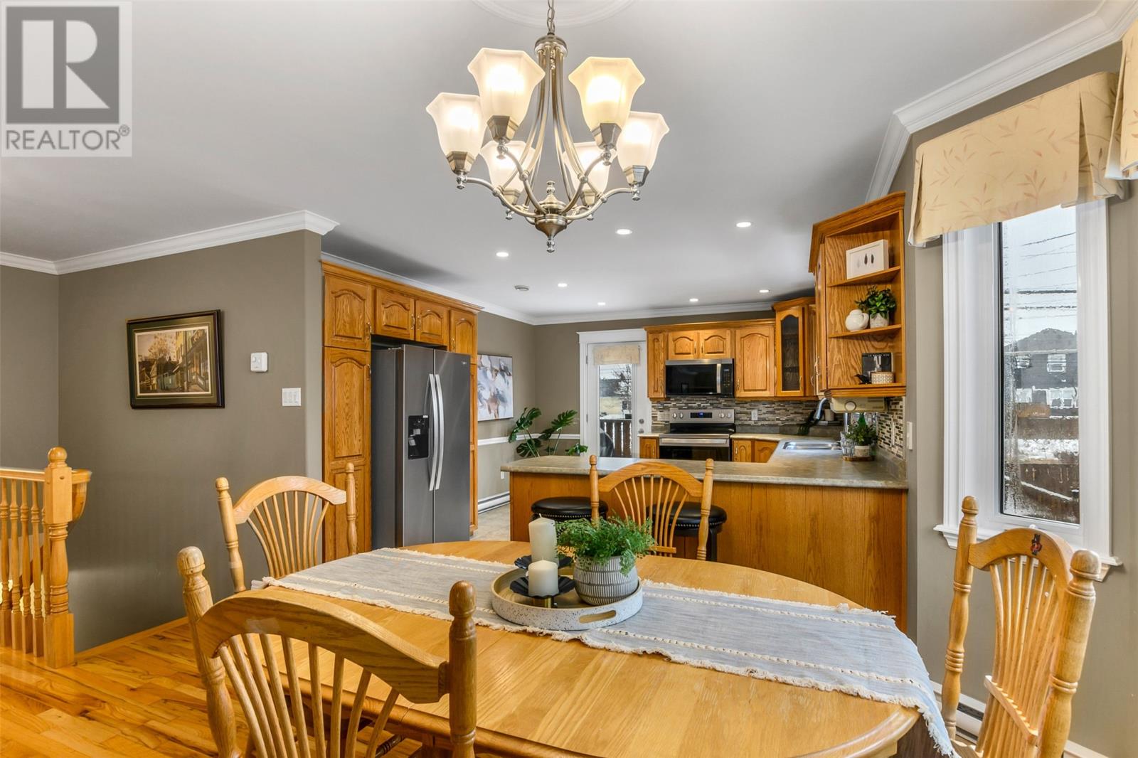 23 Stenlake Crescent - 16