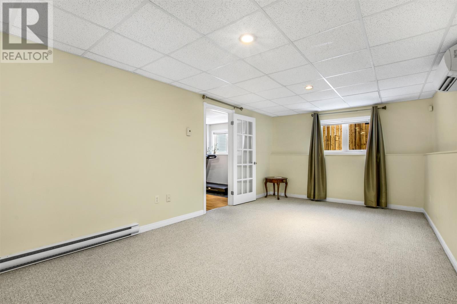 23 Stenlake Crescent - 33