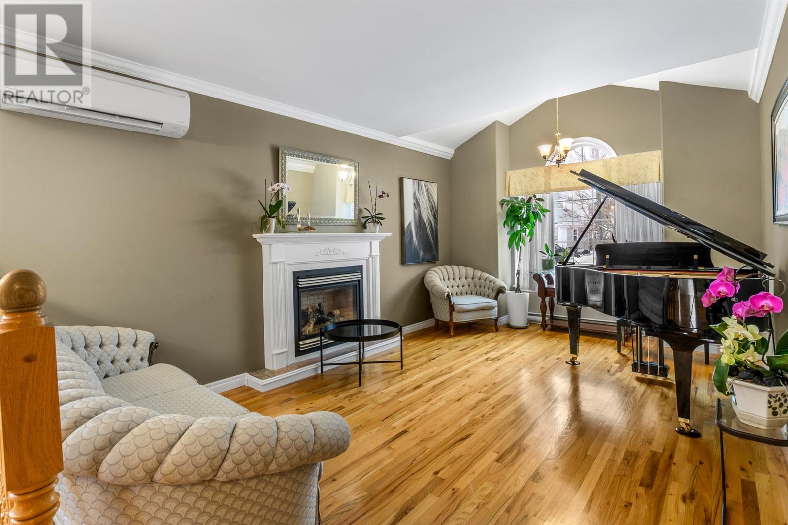 23 Stenlake Crescent - 9