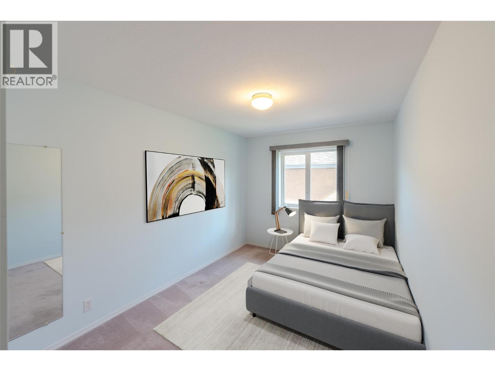 5001 Weldon Avenue, Summerland