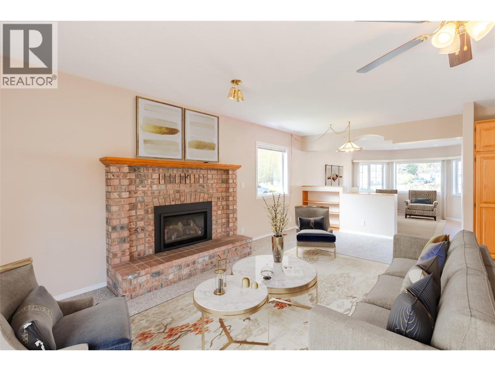 5001 Weldon Avenue, Summerland